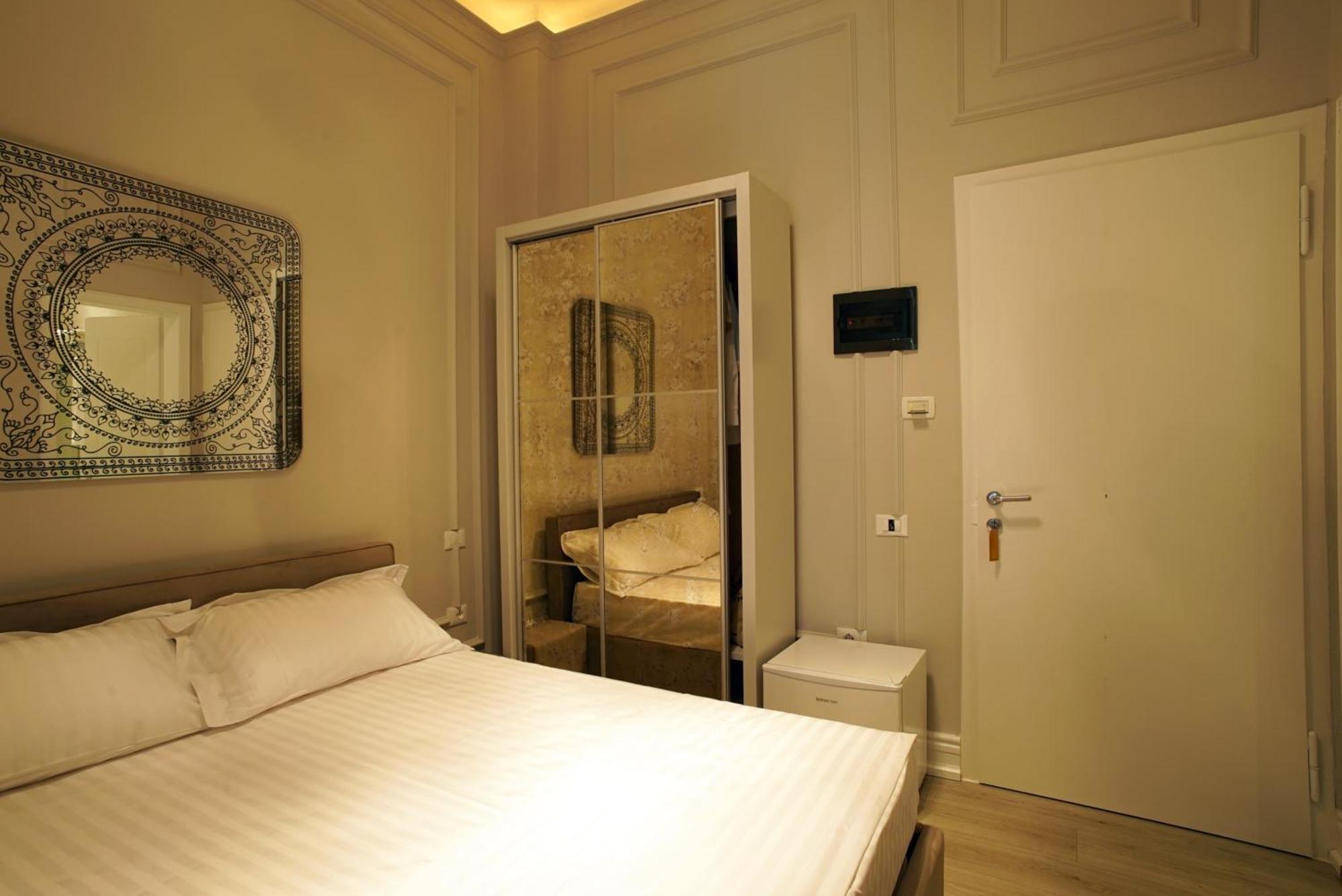 Padam Boutique Hotel Tirana Zimmer foto